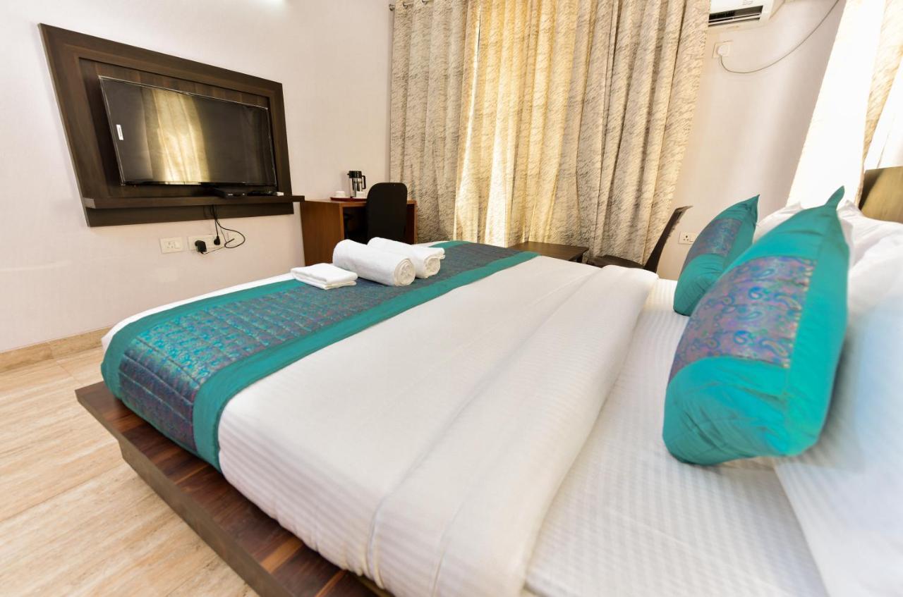 Hotel Luxury Collection Гургаон Экстерьер фото